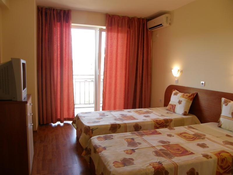 Family Hotel Dayana Beach Sinemoreț Exterior foto